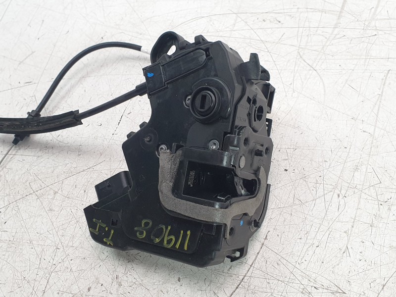 Recambio de cerradura puerta trasera izquierda para citroën c4 x e-shine referencia OEM IAM 9832797580  