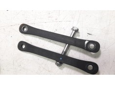 Recambio de bieleta estabilizadora trasera derecha para triumph street triple 765 rs street triple 765 rs referencia OEM IAM T20 2