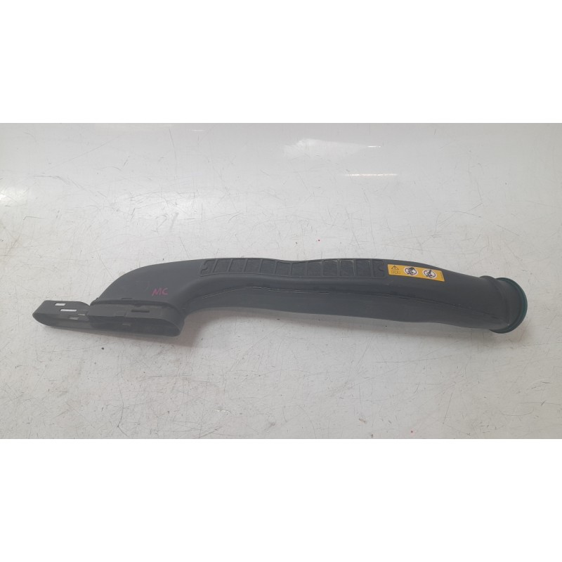 Recambio de canalizador de aire para mercedes-benz b-klasse (bm 247) b 200 d referencia OEM IAM A6540942097  
