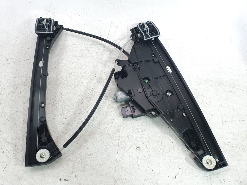 Recambio de elevalunas delantero derecho para citroën c4 x e-shine referencia OEM IAM 9832821580  