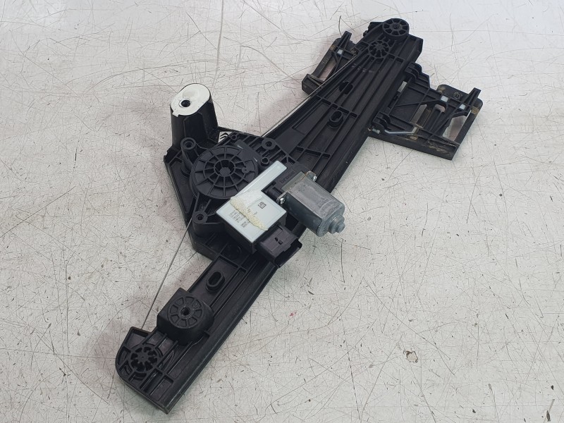 Recambio de elevalunas trasero derecho para citroën c4 x e-shine referencia OEM IAM 9832714280  