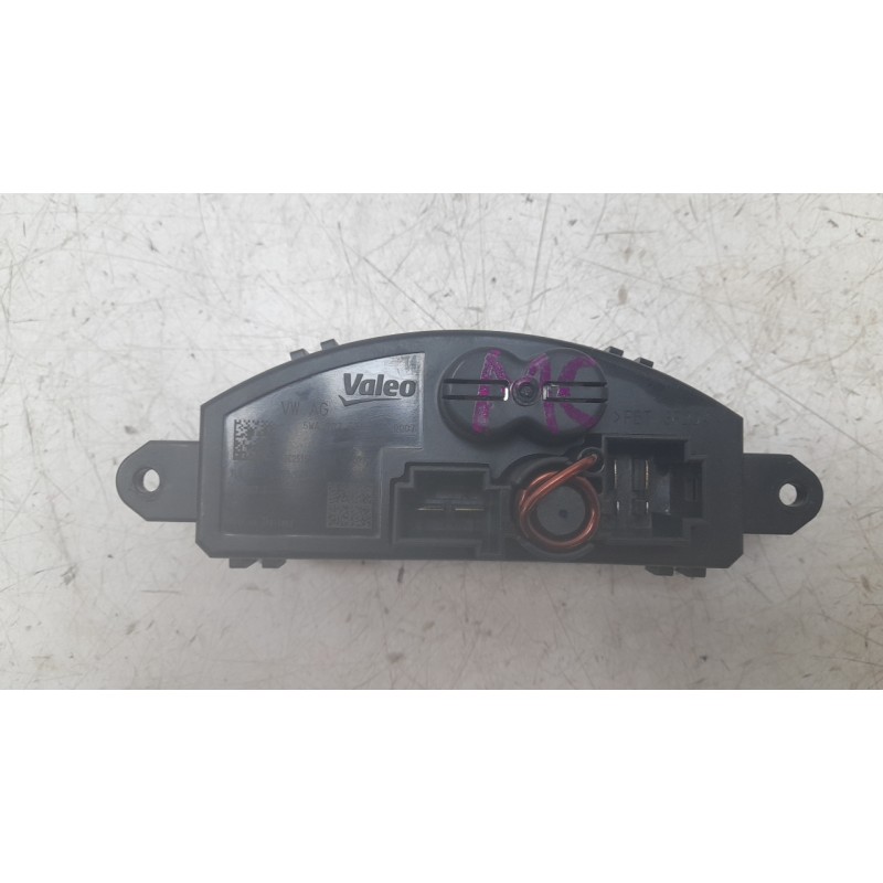 Recambio de resistencia calefaccion para audi a1 sportback (gba) 30 tfsi referencia OEM IAM 5WA907521 T723902B RSF530037HQ/RSF53