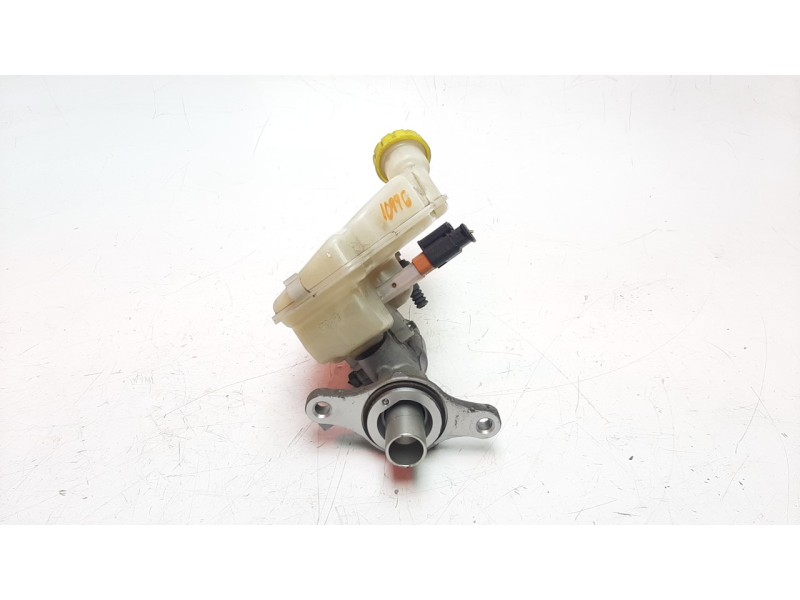 Recambio de bomba freno para citroen c3 picasso exclusive referencia OEM IAM 4601R9  