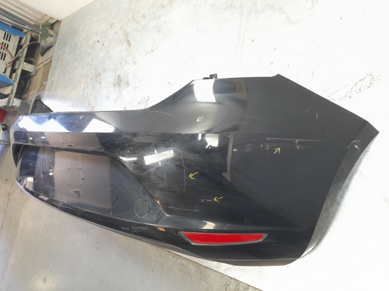 Recambio de paragolpes trasero para seat leon (5f1) 1.6 tdi referencia OEM IAM 5F0807421  ST4261061 , 107213313