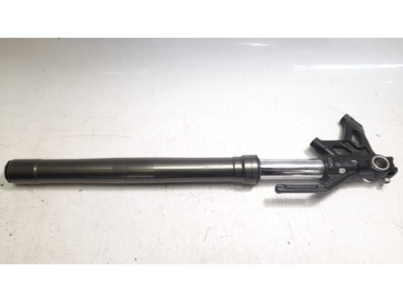 Recambio de amortiguador delantero derecho para triumph street triple 765 rs street triple 765 rs referencia OEM IAM T2041654  