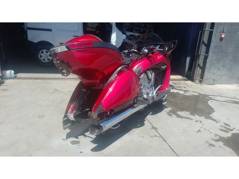 victory motorcycles vision del año 2015