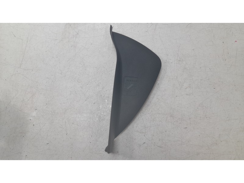 Recambio de moldura para mercedes-benz b-klasse (bm 247) b 200 d referencia OEM IAM A2476890900  