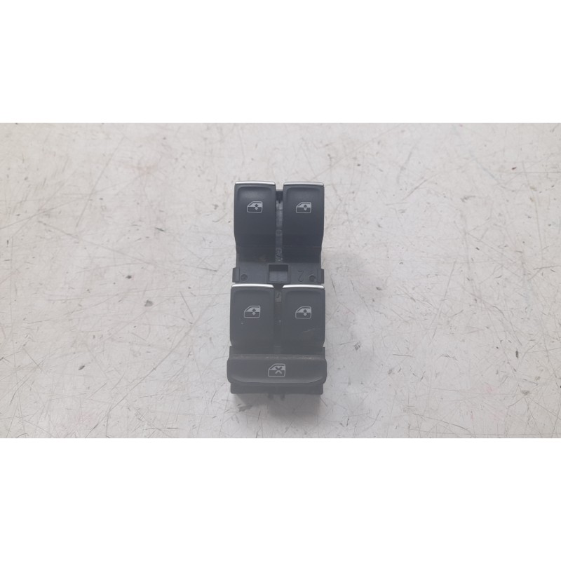 Recambio de mando elevalunas delantero izquierdo para seat leon (kl1, klg) 1.0 tsi referencia OEM IAM 5G0959857E  IAF430037HQ/IA