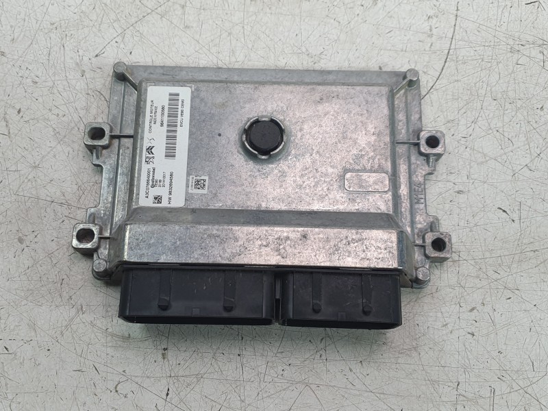 Recambio de centralita motor uce para opel corsa f (p2jo) corsa-e (68) referencia OEM IAM 9841150580  