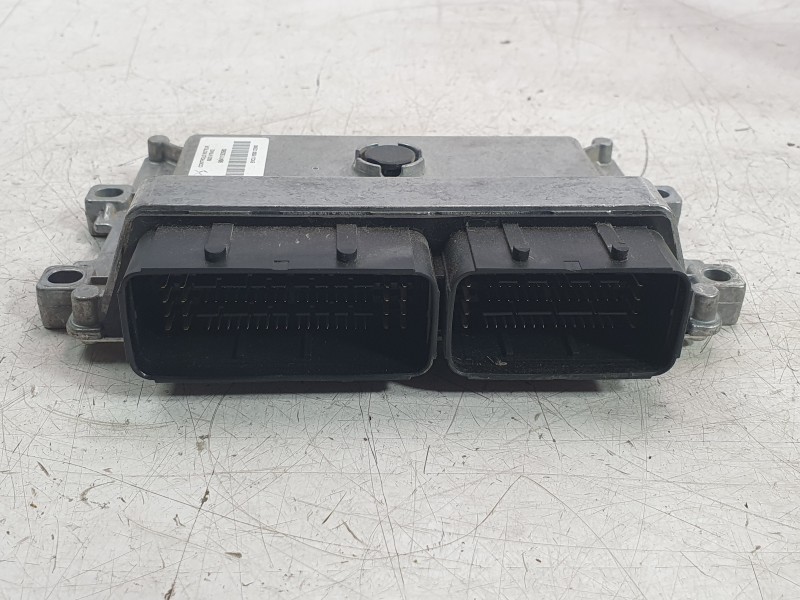 Recambio de centralita motor uce para opel corsa f (p2jo) corsa-e (68) referencia OEM IAM 9841150580  