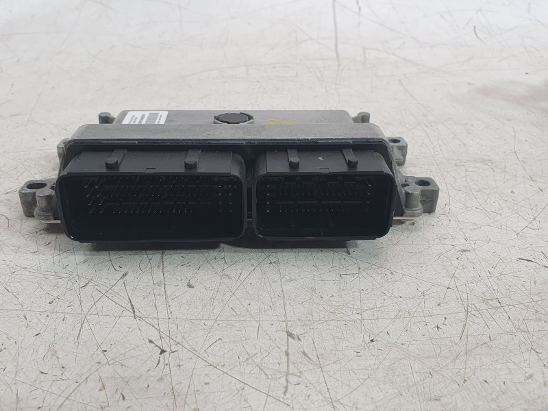 Recambio de centralita motor uce para citroën c4 x e-shine referencia OEM IAM 9853988280  
