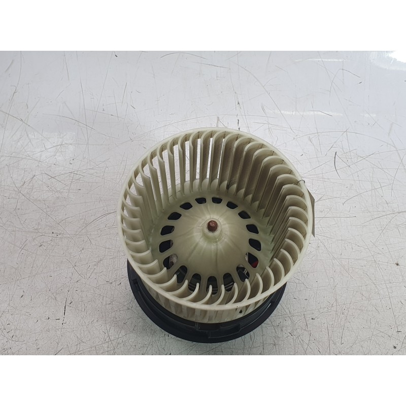 Recambio de ventilador calefaccion para opel corsa f (p2jo) corsa-e (68) referencia OEM IAM 7015011001  