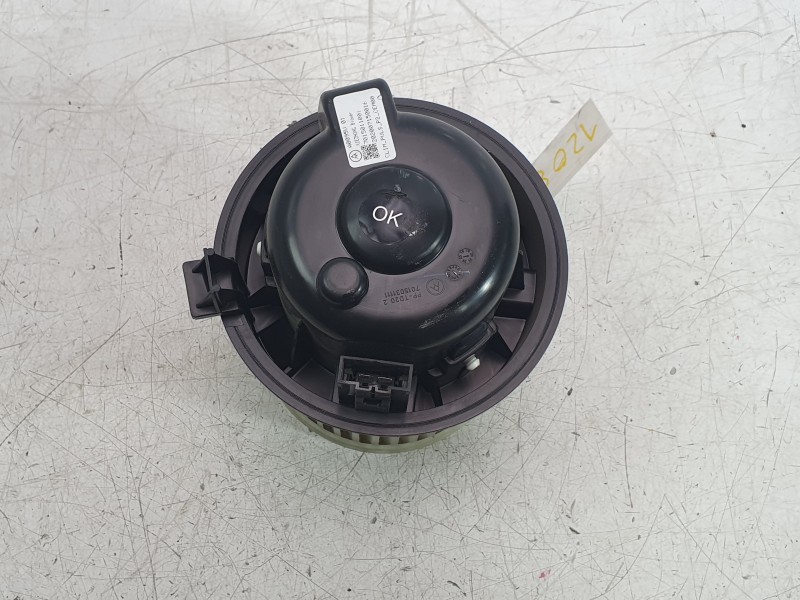 Recambio de ventilador calefaccion para opel corsa f (p2jo) corsa-e (68) referencia OEM IAM 7015011001  