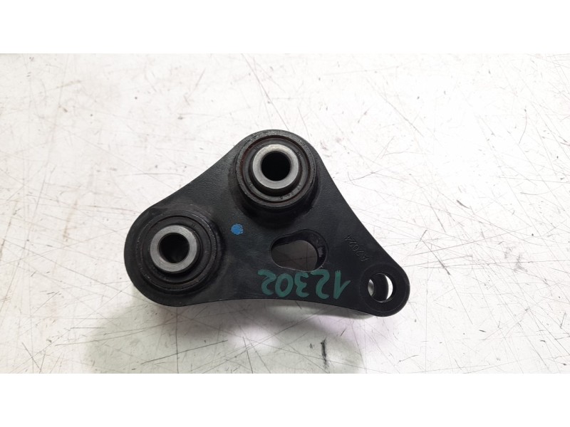 Recambio de bieleta estabilizadora trasera derecha para triumph street triple 765 rs street triple 765 rs referencia OEM IAM T20