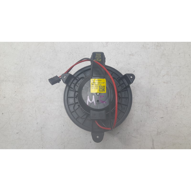 Recambio de ventilador calefaccion para mercedes-benz b-klasse (bm 247) b 200 d referencia OEM IAM 2478308400 PLEB1D1S1B 34679