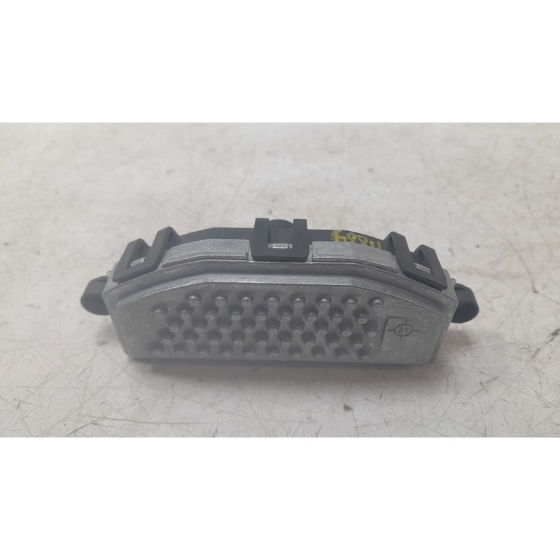 Recambio de resistencia calefaccion para mercedes-benz b-klasse (bm 247) b 200 d referencia OEM IAM A2479061901 A605100101 