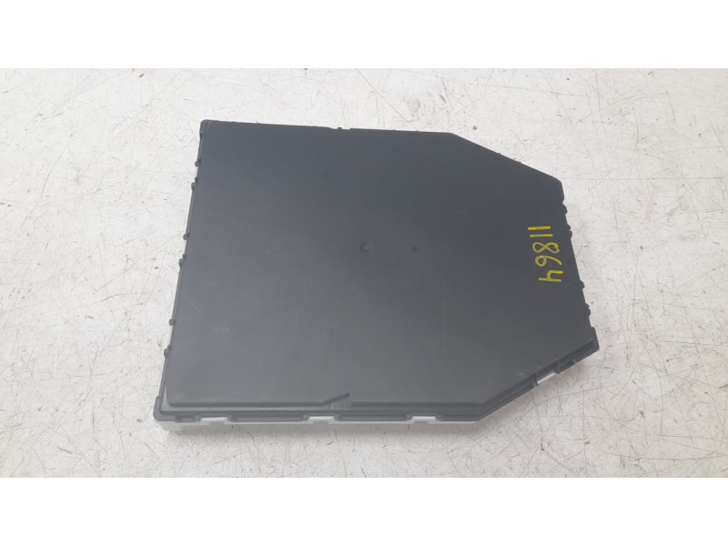 Recambio de modulo electronico para mercedes-benz b-klasse (bm 247) b 200 d referencia OEM IAM A2479008607 A2C76645810 