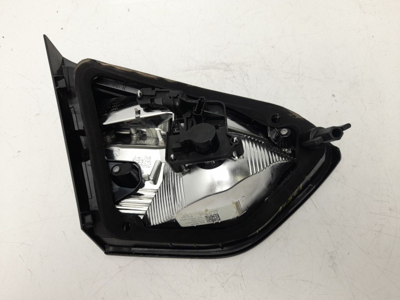 Recambio de piloto trasero derecho interior para opel crossland x / crossland (p17, p2qo) 1.2 (75) referencia OEM IAM 39235954  