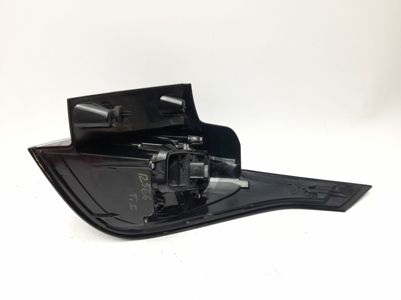Recambio de piloto trasero izquierdo para opel crossland x / crossland (p17, p2qo) 1.2 (75) referencia OEM IAM YQ00766980  