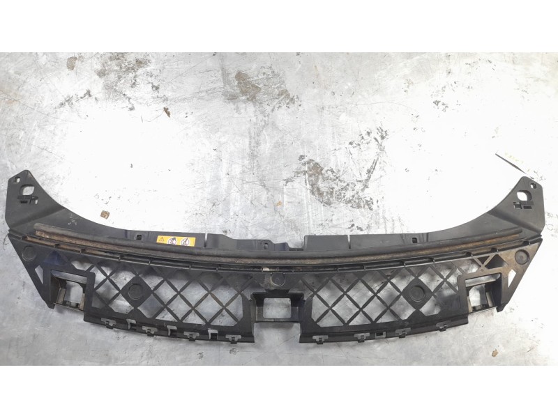 Recambio de moldura para mercedes-benz clase a (bm 177) a 200 (177.087) referencia OEM IAM A1778851300  