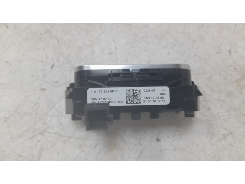 Recambio de interruptor para mercedes-benz b-klasse (bm 247) b 200 d referencia OEM IAM A1779056800  