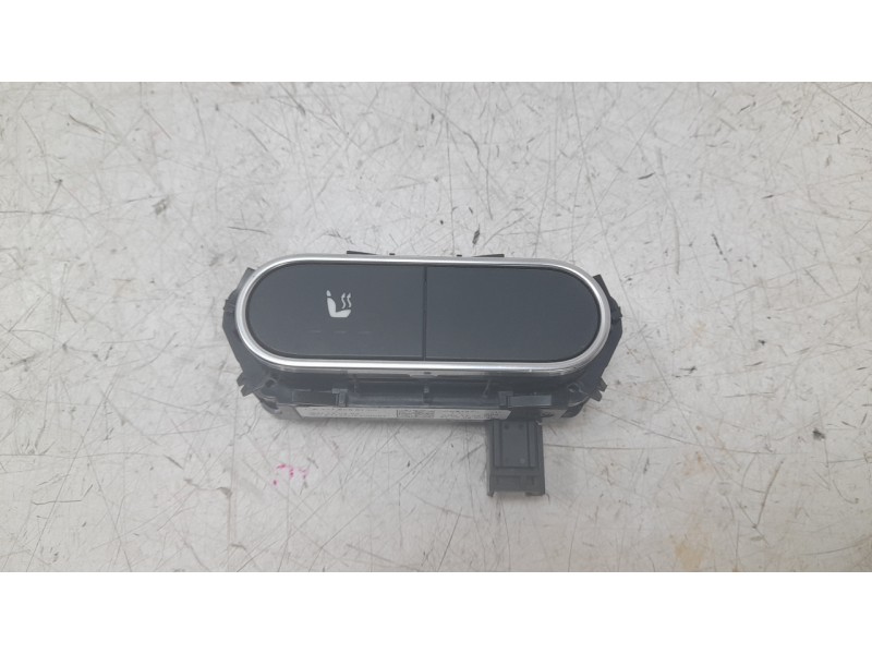 Recambio de interruptor para mercedes-benz b-klasse (bm 247) b 200 d referencia OEM IAM A1779056700  