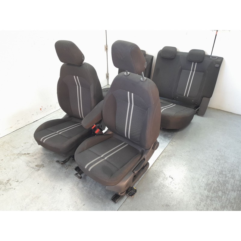 Recambio de juego asientos completo para opel crossland x / crossland (p17, p2qo) 1.2 (75) referencia OEM IAM YQ007892XX  