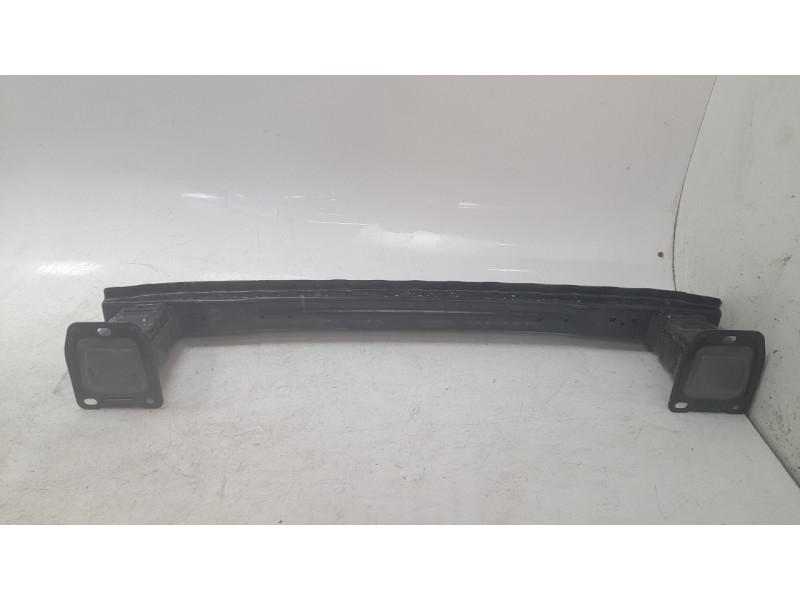 Recambio de refuerzo paragolpes trasero para mercedes-benz b-klasse (bm 247) b 200 d referencia OEM IAM A1776105300  