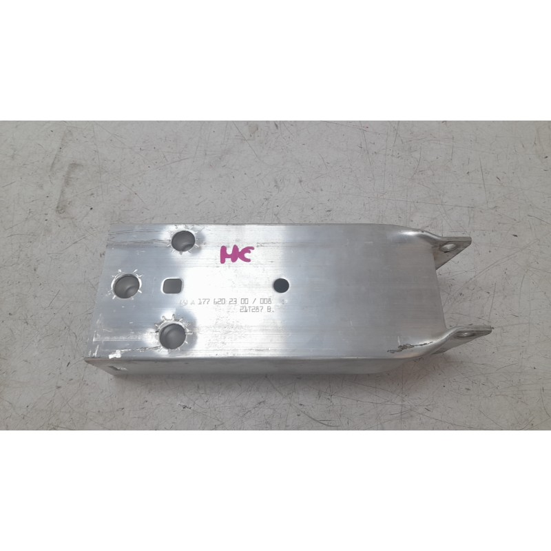 Recambio de absorbedor delantero para mercedes-benz b-klasse (bm 247) b 200 d referencia OEM IAM A1776202300  