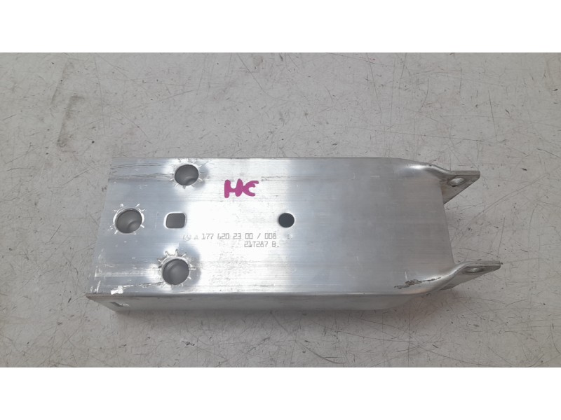 Recambio de absorbedor delantero para mercedes-benz b-klasse (bm 247) b 200 d referencia OEM IAM A1776202300  