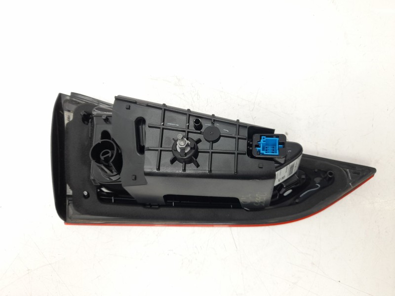 Recambio de piloto trasero derecho interior para mercedes-benz gle coupe (c167) gle 350 d 4-matic (167.321) referencia OEM IAM A