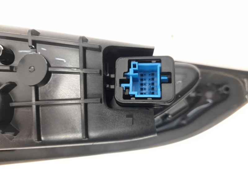 Recambio de piloto trasero derecho interior para mercedes-benz gle coupe (c167) gle 350 d 4-matic (167.321) referencia OEM IAM A