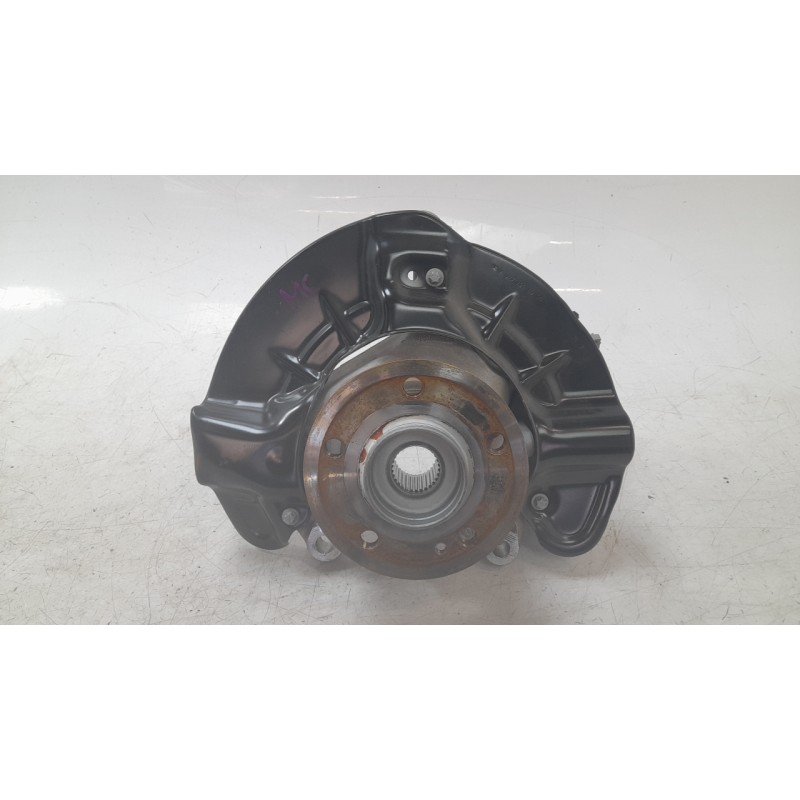 Recambio de mangueta delantera derecha para mercedes-benz eqb (x243) eqb 250+ (243.602) referencia OEM IAM 2473320200  