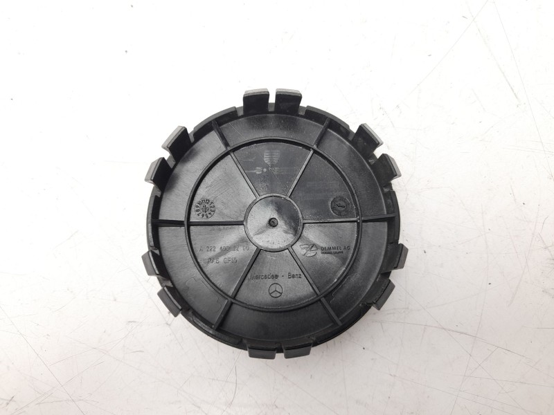 Recambio de tapacubos para mercedes-benz clase c (w206) c 200 d (206.003) referencia OEM IAM A2224002200  