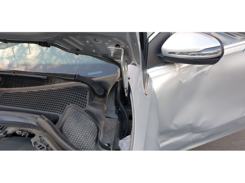 Recambio de bandeja trasera para mercedes-benz b-klasse (bm 247) b 200 d referencia OEM IAM A2476807704  