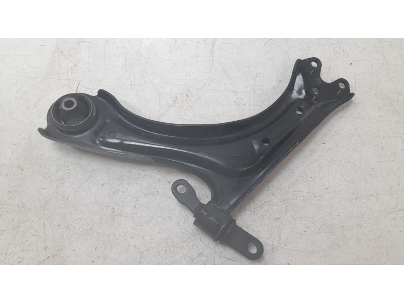 Recambio de brazo suspension inferior delantero derecho para kia sportage v (nq5) 1.6 t-gdi referencia OEM IAM 54501N9000  