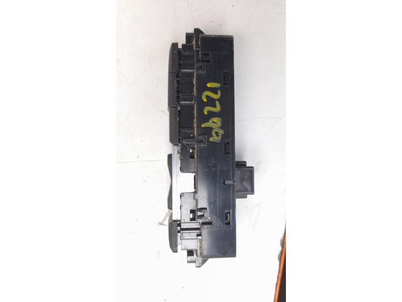 Recambio de mando multifuncion para bmw x2 (f39) sdrive 18 d referencia OEM IAM 61319374833  
