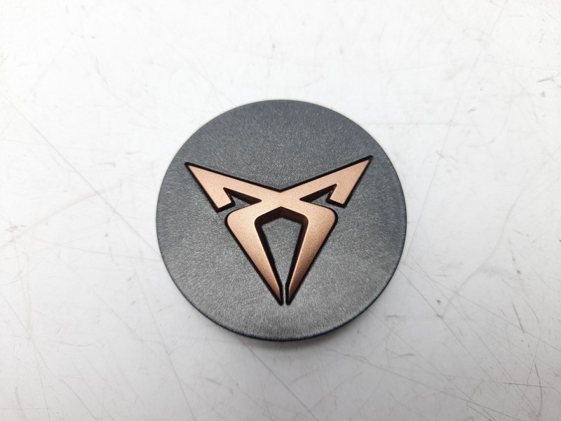 Recambio de tapacubos para cupra formentor (km7, kmp) 1.5 tsi referencia OEM IAM 5FA601171A  