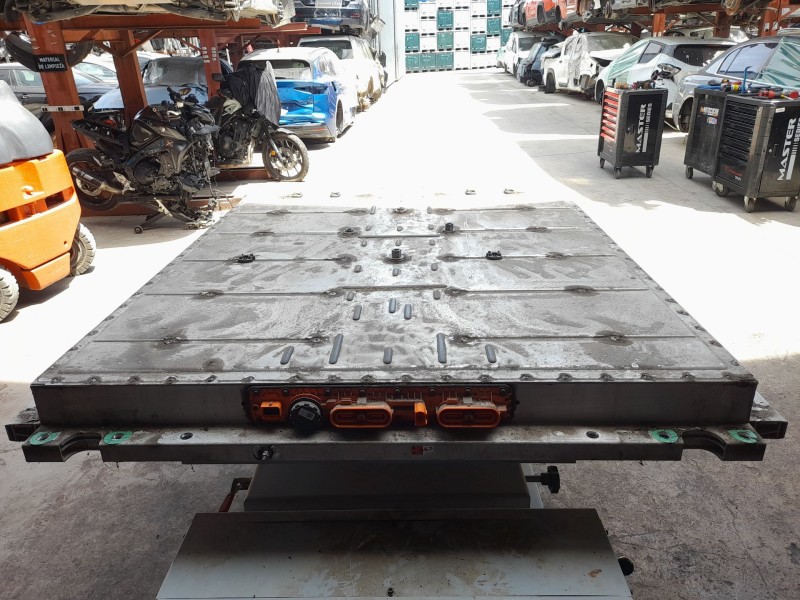 Recambio de bateria para volkswagen id.4 (e21) gtx referencia OEM IAM 0Z1915910Q  