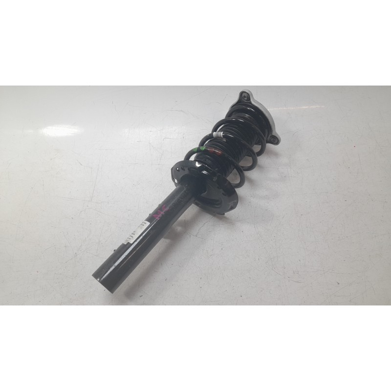 Recambio de amortiguador delantero izquierdo para mercedes-benz b-klasse (bm 247) b 200 d referencia OEM IAM A1773209400 8014040