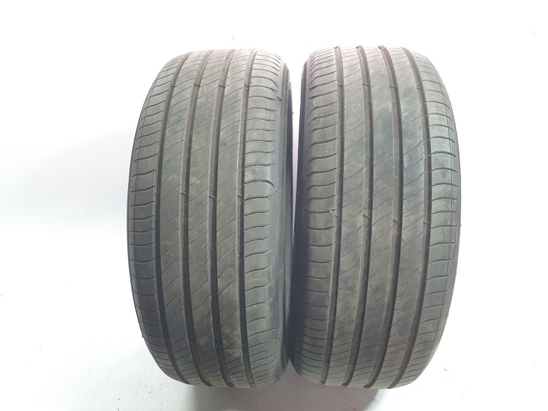 Recambio de neumatico para mercedes-benz eqb (x243) eqb 250+ (243.602) referencia OEM IAM 2355518  