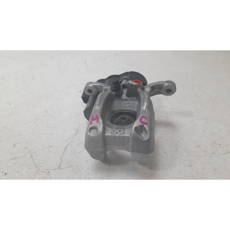 Recambio de pinza de freno trasera izquierda para mercedes-benz b-klasse (bm 247) b 200 d referencia OEM IAM 2474231900  HZTME08