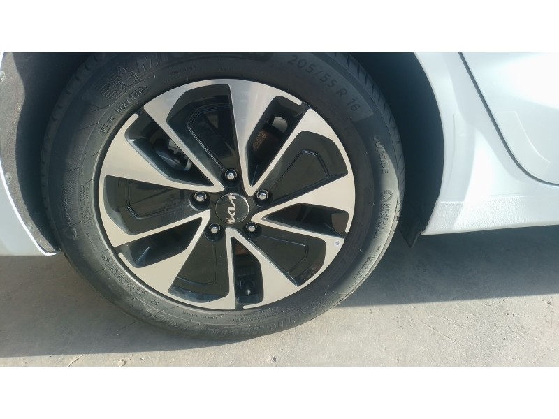 Recambio de llanta para kia ceed (cd) 1.0 t-gdi referencia OEM IAM   