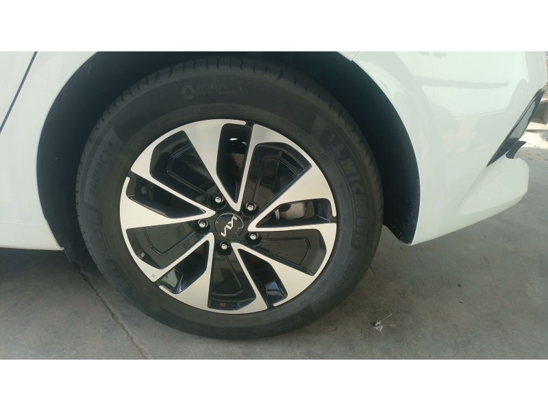 Recambio de llanta para kia ceed (cd) 1.0 t-gdi referencia OEM IAM   