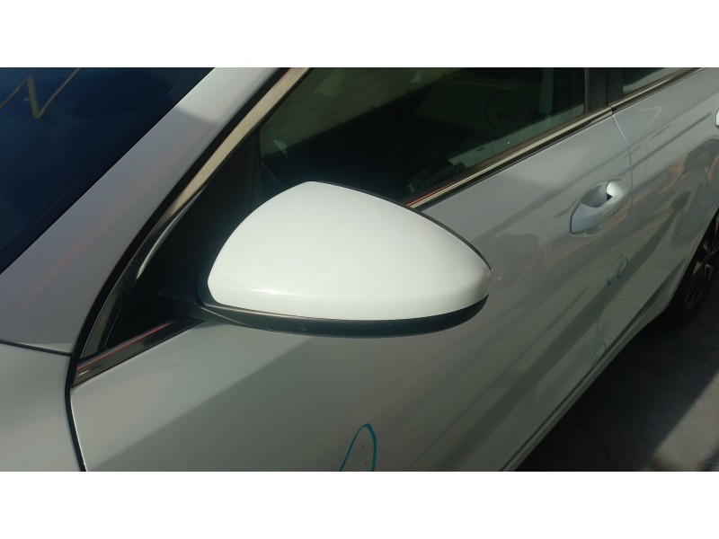 Recambio de retrovisor izquierdo para kia ceed (cd) 1.0 t-gdi referencia OEM IAM   