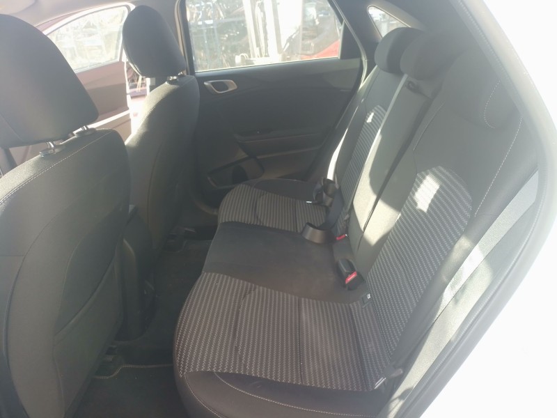 Recambio de juego asientos completo para kia ceed (cd) 1.0 t-gdi referencia OEM IAM   