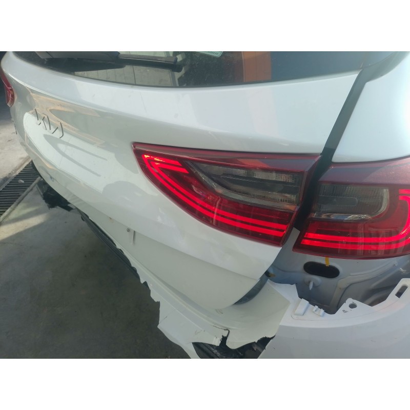 Recambio de piloto trasero derecho interior para kia ceed (cd) 1.0 t-gdi referencia OEM IAM   