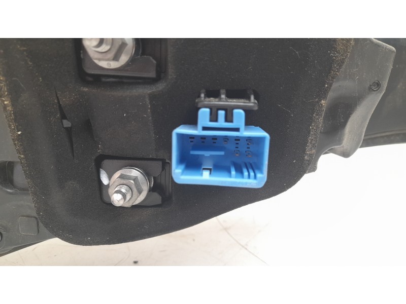 Recambio de piloto trasero central para volkswagen id.4 (e21) gtx referencia OEM IAM 11A945276D  