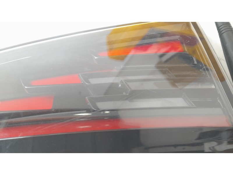 Recambio de piloto trasero central para volkswagen id.4 (e21) gtx referencia OEM IAM 11A945276D  