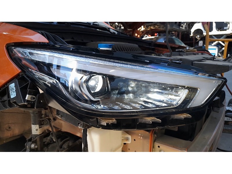 Recambio de faro derecho para mg zs suv (azs1) 1.5 vti referencia OEM IAM   